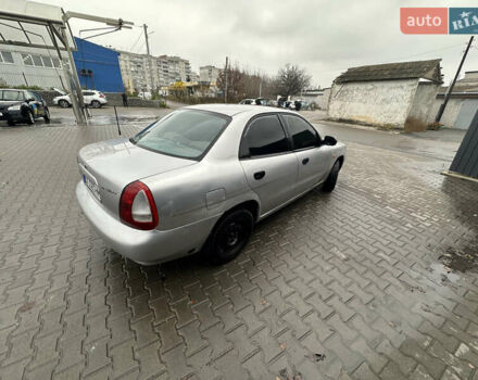 Серый Дэу Нубира, объемом двигателя 1.6 л и пробегом 255 тыс. км за 713 $, фото 2 на Automoto.ua