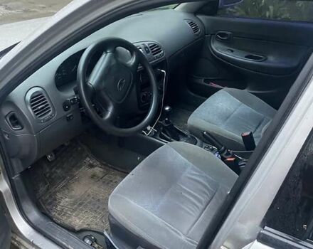 Серый Дэу Нубира, объемом двигателя 1.6 л и пробегом 198 тыс. км за 1400 $, фото 7 на Automoto.ua