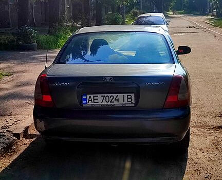 Серый Дэу Нубира, объемом двигателя 1.6 л и пробегом 220 тыс. км за 1700 $, фото 7 на Automoto.ua