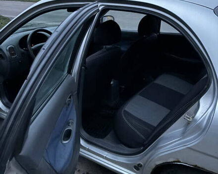 Серый Дэу Нубира, объемом двигателя 1.6 л и пробегом 206 тыс. км за 2500 $, фото 13 на Automoto.ua