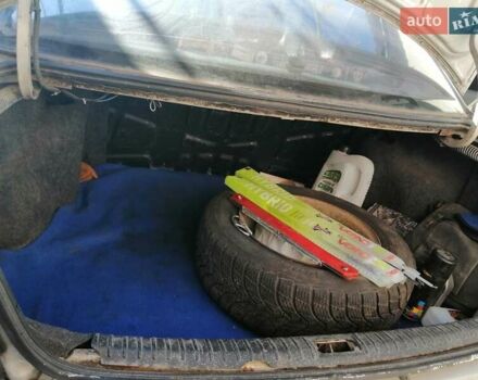 Серый Дэу Нубира, объемом двигателя 1.6 л и пробегом 281 тыс. км за 1700 $, фото 2 на Automoto.ua