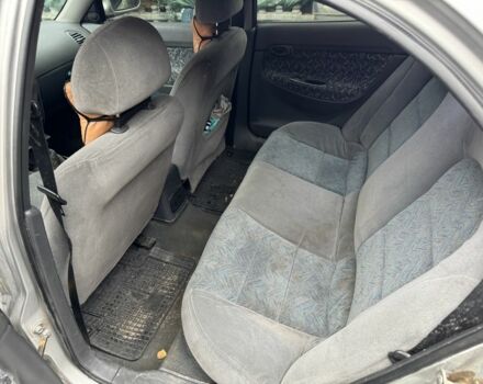 Сірий Деу Нубіра, об'ємом двигуна 1.6 л та пробігом 395 тис. км за 2000 $, фото 5 на Automoto.ua