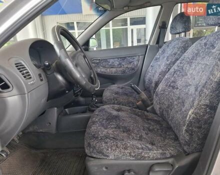 Сірий Деу Нубіра, об'ємом двигуна 1.6 л та пробігом 200 тис. км за 2800 $, фото 13 на Automoto.ua