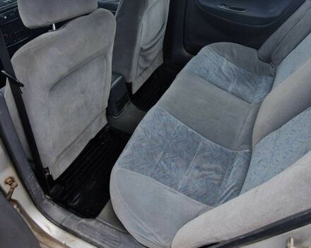 Сірий Деу Нубіра, об'ємом двигуна 1.6 л та пробігом 300 тис. км за 1350 $, фото 9 на Automoto.ua