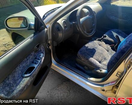 Серый Дэу Нубира, объемом двигателя 1.6 л и пробегом 270 тыс. км за 2200 $, фото 3 на Automoto.ua