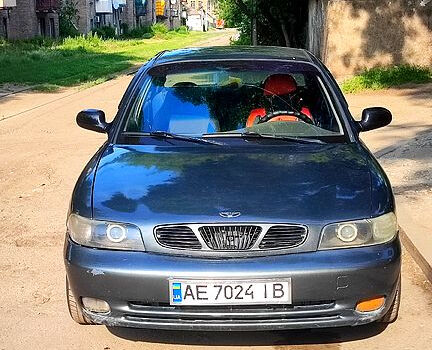 Серый Дэу Нубира, объемом двигателя 1.6 л и пробегом 220 тыс. км за 1700 $, фото 1 на Automoto.ua