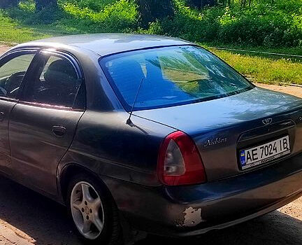 Серый Дэу Нубира, объемом двигателя 1.6 л и пробегом 220 тыс. км за 1700 $, фото 8 на Automoto.ua