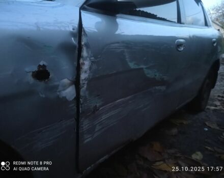 Деу Нубіра 1998 у Вольногорске на Automoto.ua Сірий Деу Нубіра, об'ємом двигуна 1.6 л та пробігом 340 тис. км за 1548 $, фото 2 на Automoto.ua