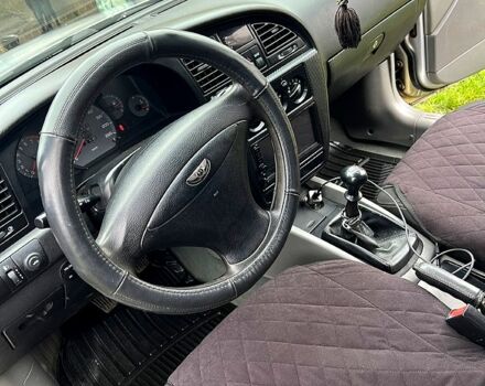 Серый Дэу Нубира, объемом двигателя 2 л и пробегом 270 тыс. км за 3500 $, фото 4 на Automoto.ua