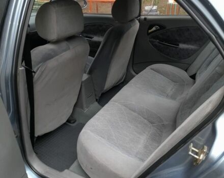 Сірий Деу Нубіра, об'ємом двигуна 1.6 л та пробігом 198 тис. км за 2000 $, фото 5 на Automoto.ua