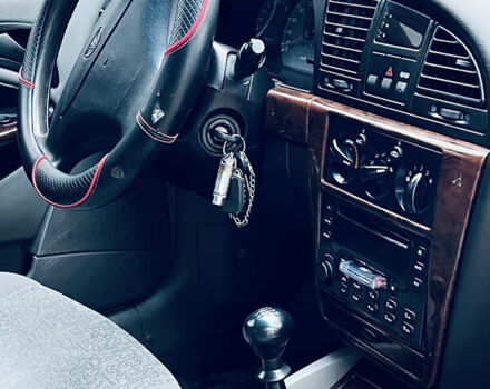 Серый Дэу Нубира, объемом двигателя 2 л и пробегом 280 тыс. км за 2200 $, фото 15 на Automoto.ua