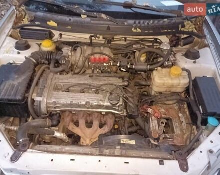 Сірий Деу Нубіра, об'ємом двигуна 1.6 л та пробігом 379 тис. км за 1700 $, фото 4 на Automoto.ua