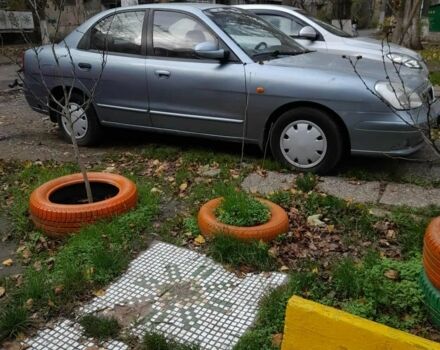 Сірий Деу Нубіра, об'ємом двигуна 1.6 л та пробігом 198 тис. км за 2000 $, фото 9 на Automoto.ua