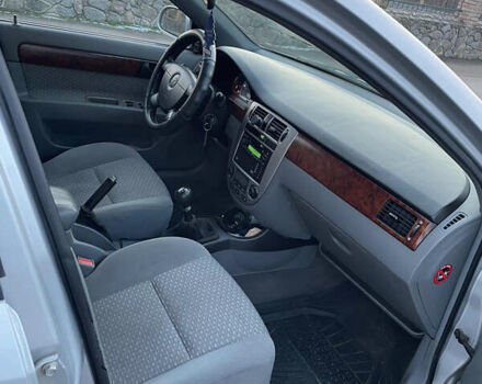 Серый Дэу Нубира, объемом двигателя 1.8 л и пробегом 198 тыс. км за 3700 $, фото 4 на Automoto.ua