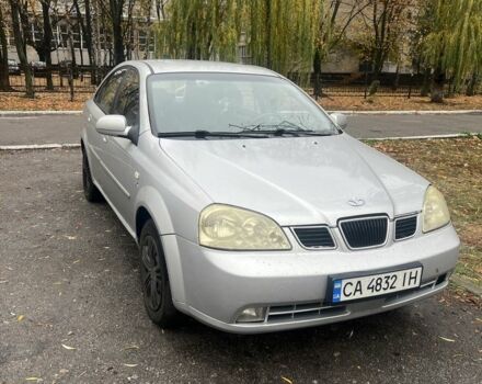 Деу Нубіра 2005 у Павлограде на Automoto.ua Сірий Деу Нубіра, об'ємом двигуна 1.6 л та пробігом 168 тис. км за 1496 $, фото 1 на Automoto.ua