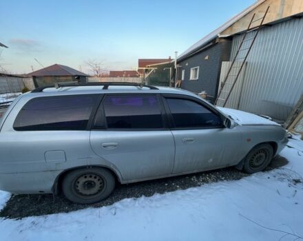 Серый Дэу Нубира, объемом двигателя 2 л и пробегом 312 тыс. км за 2200 $, фото 3 на Automoto.ua