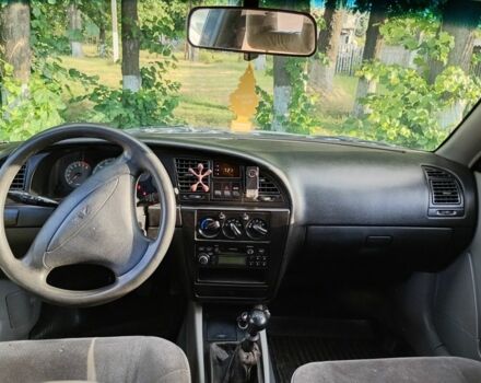 Сірий Деу Нубіра, об'ємом двигуна 0 л та пробігом 340 тис. км за 1800 $, фото 5 на Automoto.ua