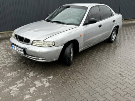 Серый Дэу Нубира, объемом двигателя 1.6 л и пробегом 255 тыс. км за 713 $, фото 1 на Automoto.ua