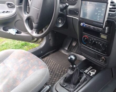 Серый Дэу Нубира, объемом двигателя 2 л и пробегом 230 тыс. км за 2022 $, фото 1 на Automoto.ua