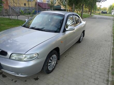 Дэу Нубира 1998 в Дрогобыче на Automoto.ua Серый Дэу Нубира, объемом двигателя 1.6 л и пробегом 182 тыс. км за 1755 $, фото 1 на Automoto.ua