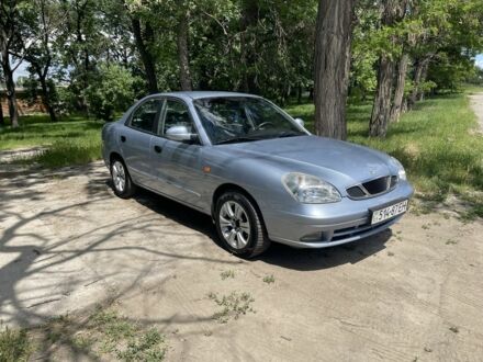 Дэу Нубира 2003 в Николаеве на Automoto.ua Серый Дэу Нубира, объемом двигателя 2 л и пробегом 120 тыс. км за 3800 $, фото 1 на Automoto.ua