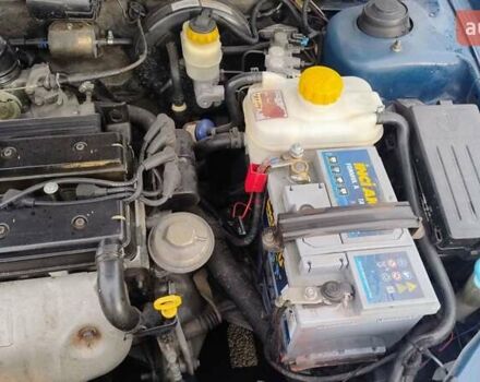 Синій Деу Нубіра, об'ємом двигуна 2 л та пробігом 180 тис. км за 2999 $, фото 42 на Automoto.ua