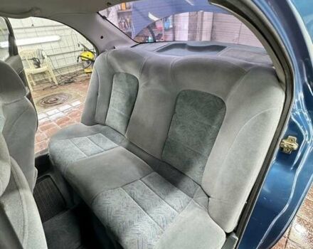 Синий Дэу Нубира, объемом двигателя 1.6 л и пробегом 268 тыс. км за 2400 $, фото 2 на Automoto.ua