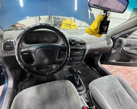 Синій Деу Нубіра, об'ємом двигуна 1.6 л та пробігом 268 тис. км за 2400 $, фото 2 на Automoto.ua