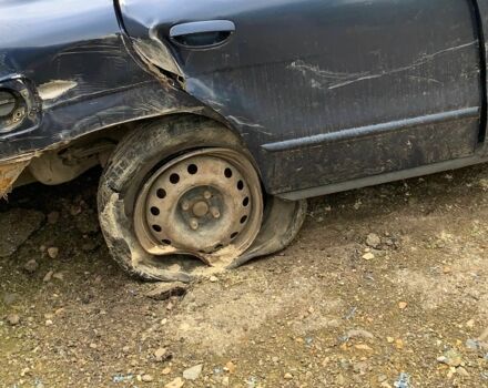 Синій Деу Нубіра, об'ємом двигуна 2 л та пробігом 260 тис. км за 799 $, фото 5 на Automoto.ua