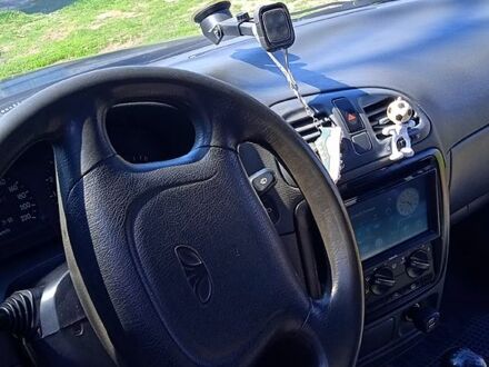 Дэу Нубира 1999 в Кобеляках на Automoto.ua Синий Дэу Нубира, объемом двигателя 1.6 л и пробегом 0 тыс. км за 1100 $, фото 1 на Automoto.ua