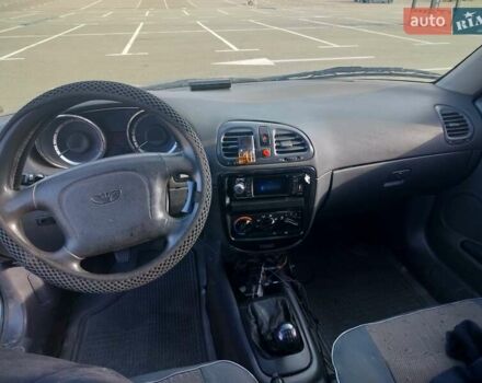 Зеленый Дэу Нубира, объемом двигателя 1.6 л и пробегом 168 тыс. км за 1500 $, фото 7 на Automoto.ua