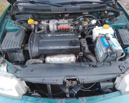 Зеленый Дэу Нубира, объемом двигателя 1.6 л и пробегом 204 тыс. км за 2700 $, фото 6 на Automoto.ua