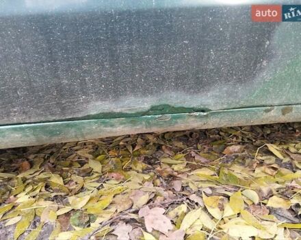 Деу Нубіра 1998 у Кременчуге на Automoto.ua Зелений Деу Нубіра, об'ємом двигуна 1.6 л та пробігом 345 тис. км за 1200 $, фото 8 на Automoto.ua