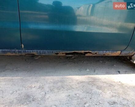 Зеленый Дэу Нубира, объемом двигателя 1.6 л и пробегом 260 тыс. км за 1300 $, фото 2 на Automoto.ua