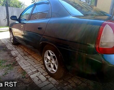 Зеленый Дэу Нубира, объемом двигателя 1.6 л и пробегом 435 тыс. км за 1600 $, фото 3 на Automoto.ua