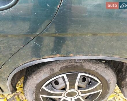 Деу Нубіра 1998 у Кременчуге на Automoto.ua Зелений Деу Нубіра, об'ємом двигуна 1.6 л та пробігом 345 тис. км за 1200 $, фото 7 на Automoto.ua