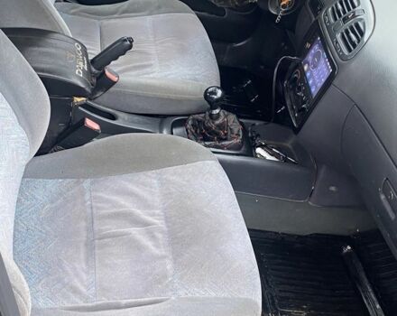 Зеленый Дэу Нубира, объемом двигателя 1.6 л и пробегом 350 тыс. км за 1200 $, фото 7 на Automoto.ua