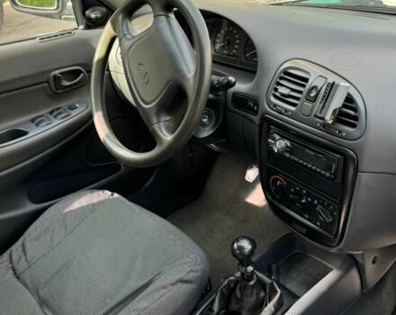 Деу Нубіра 1998 у Одесі на Automoto.ua Зелений Деу Нубіра, об'ємом двигуна 1.6 л та пробігом 220 тис. км за 1500 $, фото 3 на Automoto.ua