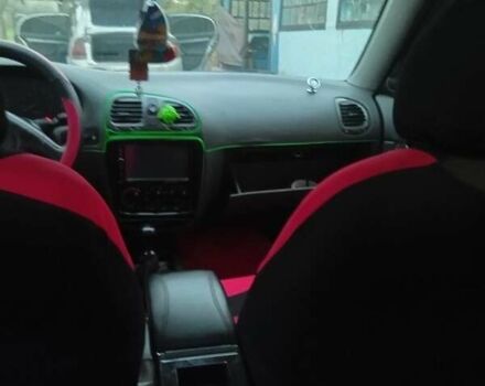 Дэу Нубира 1998 в Голованевске на Automoto.ua Зеленый Дэу Нубира, объемом двигателя 1.6 л и пробегом 111 тыс. км за 2250 $, фото 4 на Automoto.ua