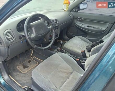 Деу Нубіра 1998 у Тернополі на Automoto.ua Зелений Деу Нубіра, об'ємом двигуна 1.6 л та пробігом 358 тис. км за 1500 $, фото 9 на Automoto.ua