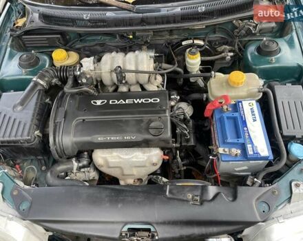 Зеленый Дэу Нубира, объемом двигателя 1.6 л и пробегом 214 тыс. км за 1600 $, фото 6 на Automoto.ua