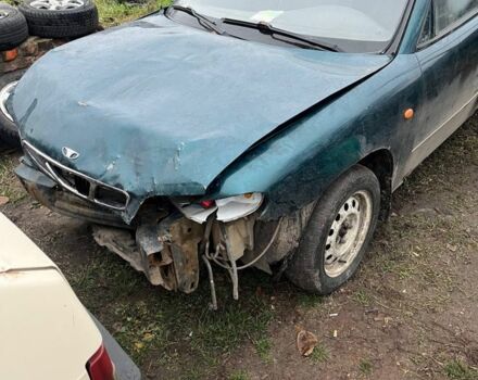 Зеленый Дэу Нубира, объемом двигателя 0 л и пробегом 130 тыс. км за 400 $, фото 1 на Automoto.ua