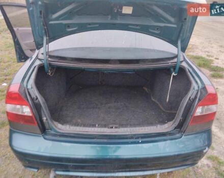 Зеленый Дэу Нубира, объемом двигателя 2 л и пробегом 230 тыс. км за 2700 $, фото 2 на Automoto.ua