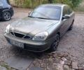 Зеленый Дэу Нубира, объемом двигателя 2 л и пробегом 297 тыс. км за 2999 $, фото 1 на Automoto.ua