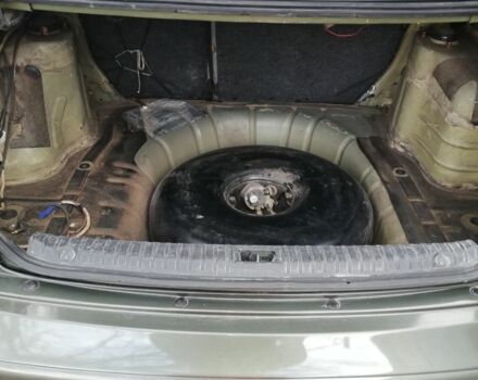 Деу Нубіра 2003 у Сумах на Automoto.ua Зелений Деу Нубіра, об'ємом двигуна 2 л та пробігом 3 тис. км за 3000 $, фото 4 на Automoto.ua