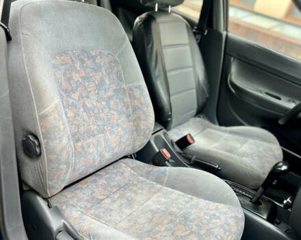 Зеленый Дэу Нубира, объемом двигателя 2 л и пробегом 240 тыс. км за 2499 $, фото 38 на Automoto.ua