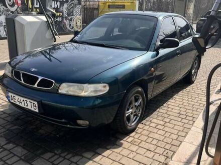 Дэу Нубира 1998 в Никополе на Automoto.ua Зеленый Дэу Нубира, объемом двигателя 1.6 л и пробегом 239 тыс. км за 3000 $, фото 1 на Automoto.ua