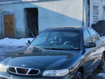 Деу Нубіра 1998 у Львові на Automoto.ua Зелений Деу Нубіра, об'ємом двигуна 1.6 л та пробігом 450 тис. км за 2000 $, фото 1 на Automoto.ua