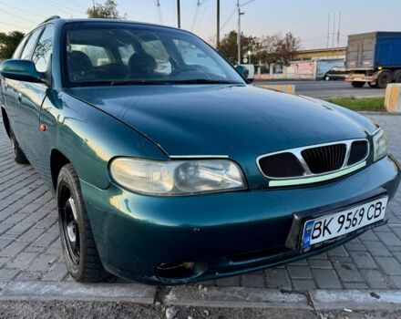 Дэу Нубира 1998 в Одессе на Automoto.ua Зеленый Дэу Нубира, объемом двигателя 1.6 л и пробегом 248 тыс. км за 1100 $, фото 1 на Automoto.ua