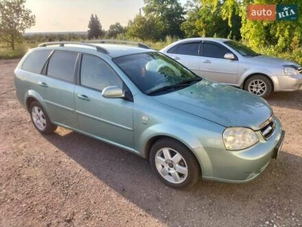 Деу Нубіра 2004 у Краматорске на Automoto.ua Зелений Деу Нубіра, об'ємом двигуна 1.8 л та пробігом 245 тис. км за 3900 $, фото 1 на Automoto.ua